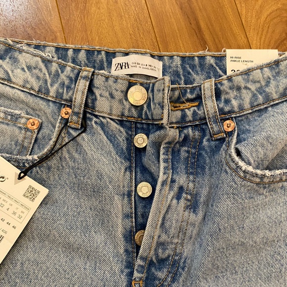 ZARA Jeans - Picture 3 of 5